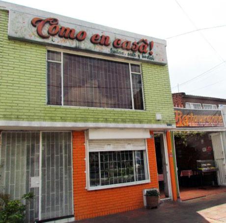 Como En Casa! Restaurante Y Hostal Bogotá Exterior foto